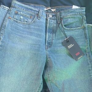 Levi’s women wedgie straight